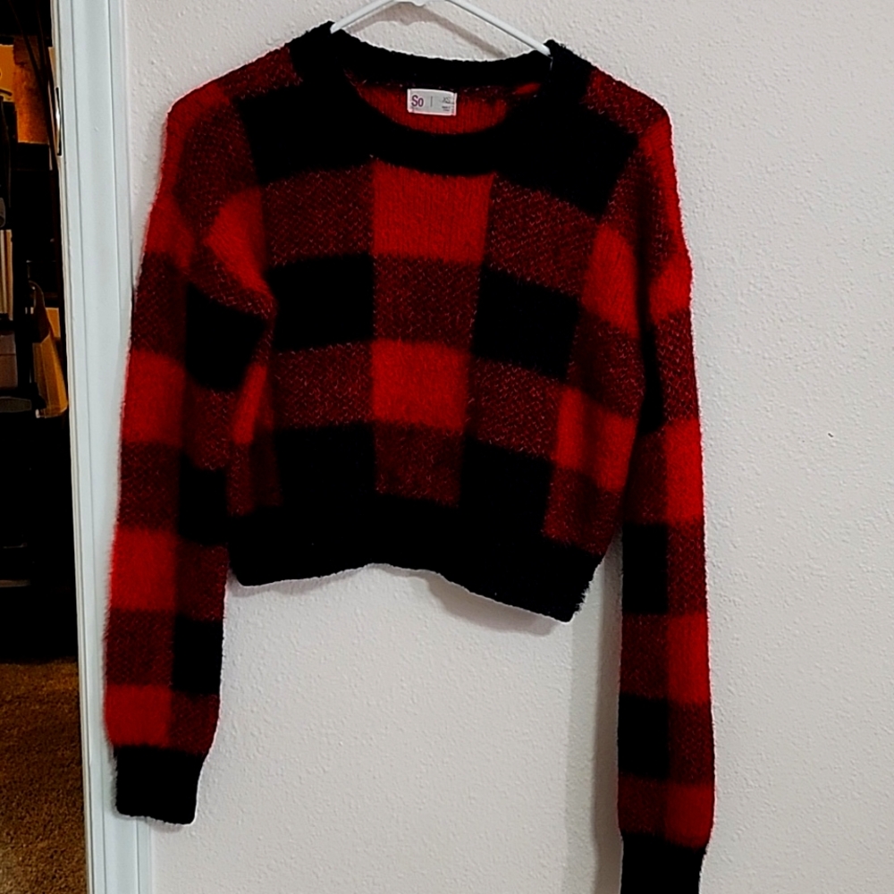 SO XS women's Crop Red, Black checkered sweater